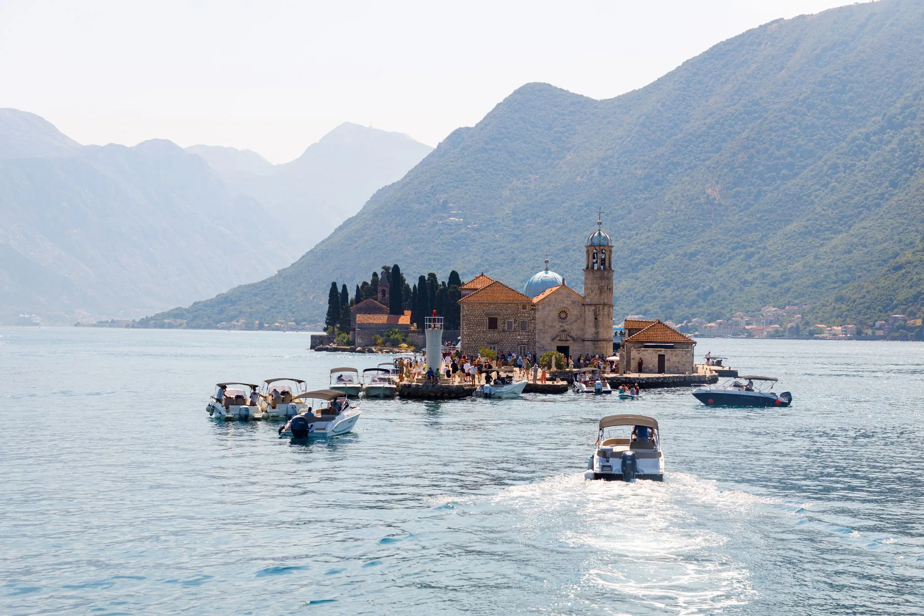 Et Budva, Herceg Novi ou Perast, une alternative sans voiture ?