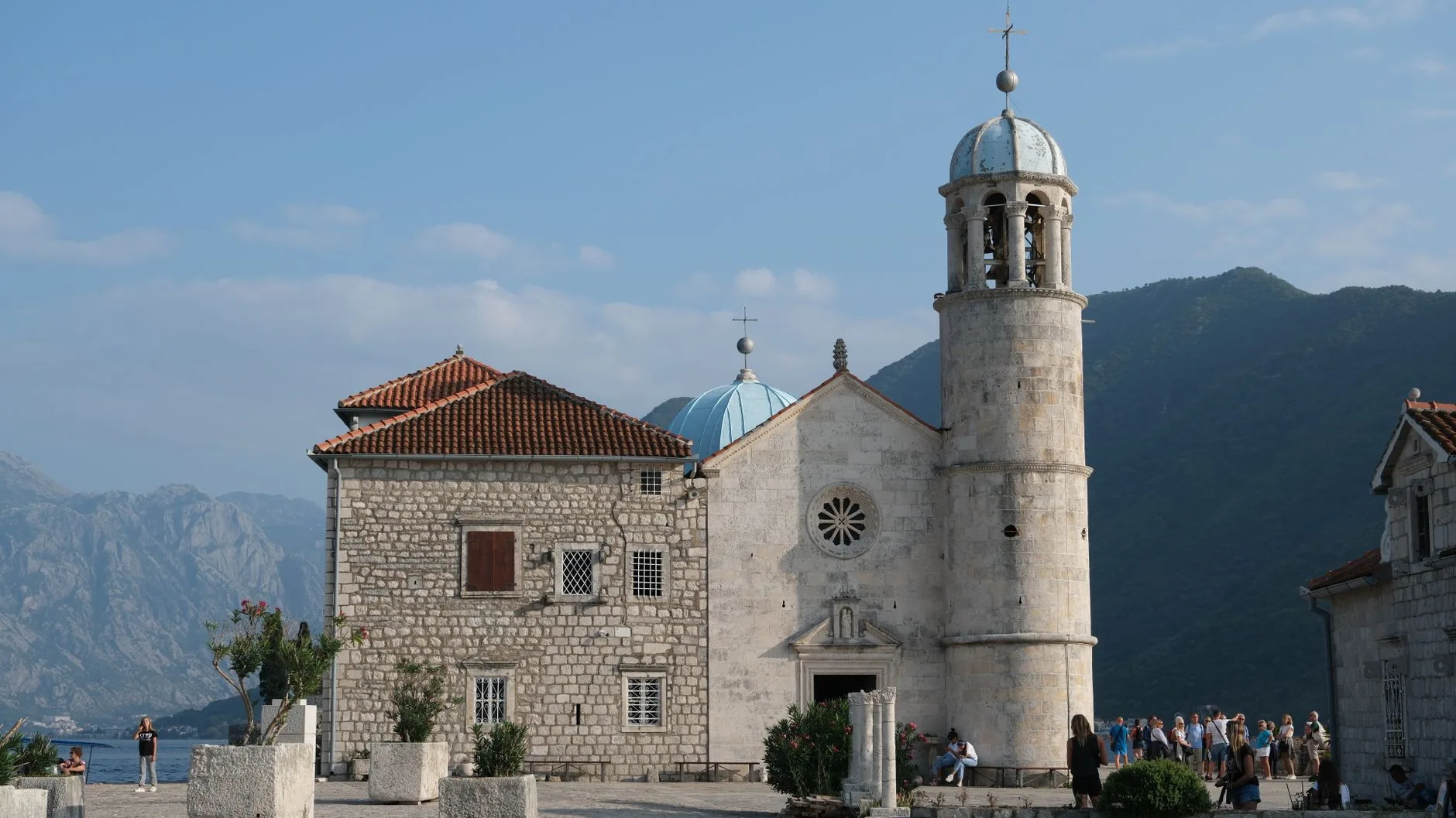 Jour 2 : Perast, bateau et baignade