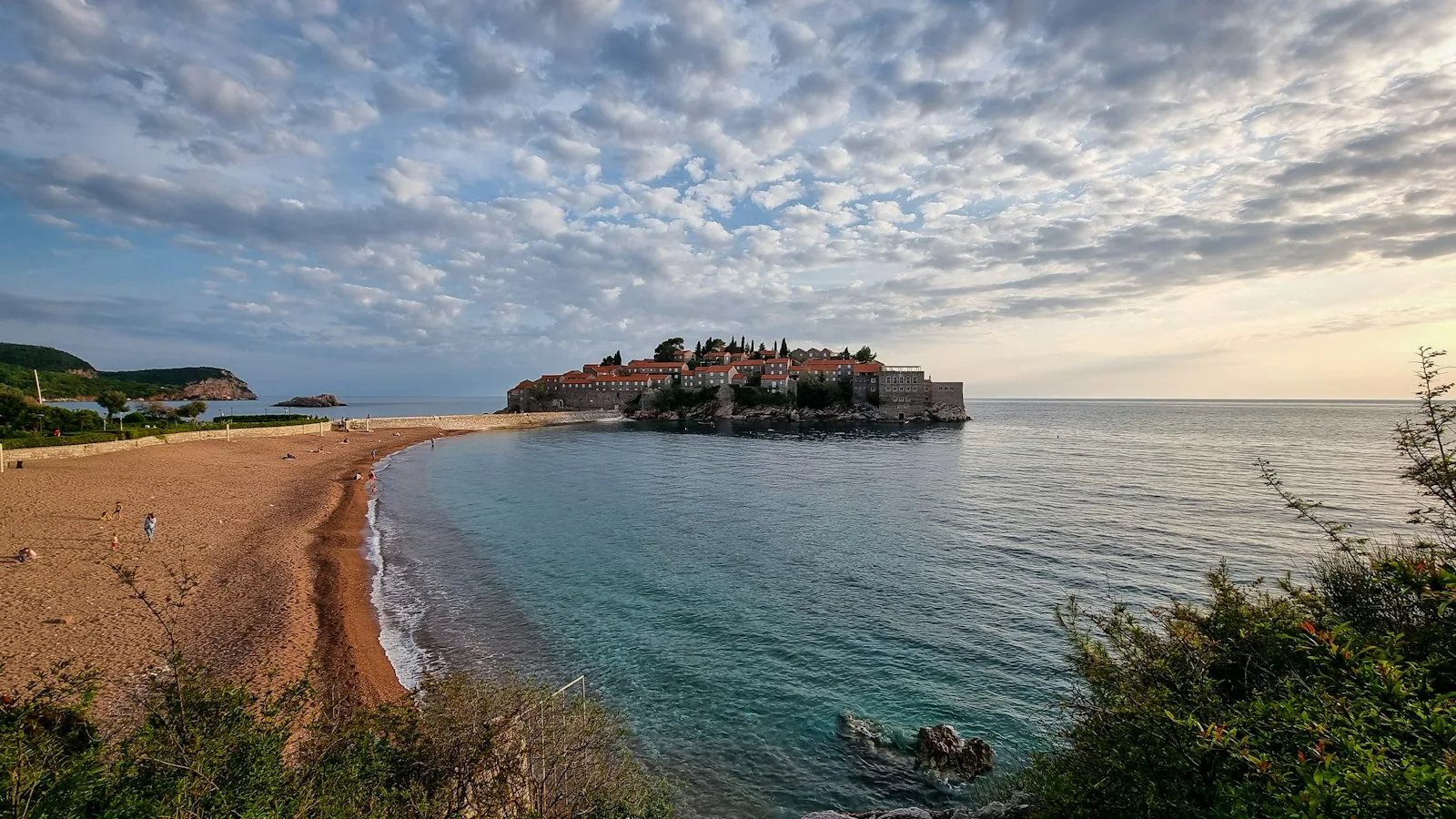 Bečići et Rafailovići : plus calme et accessible